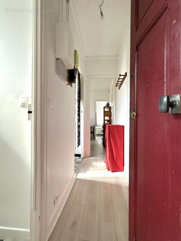 Appartement 37 m² à Courbevoie  - photo 6
