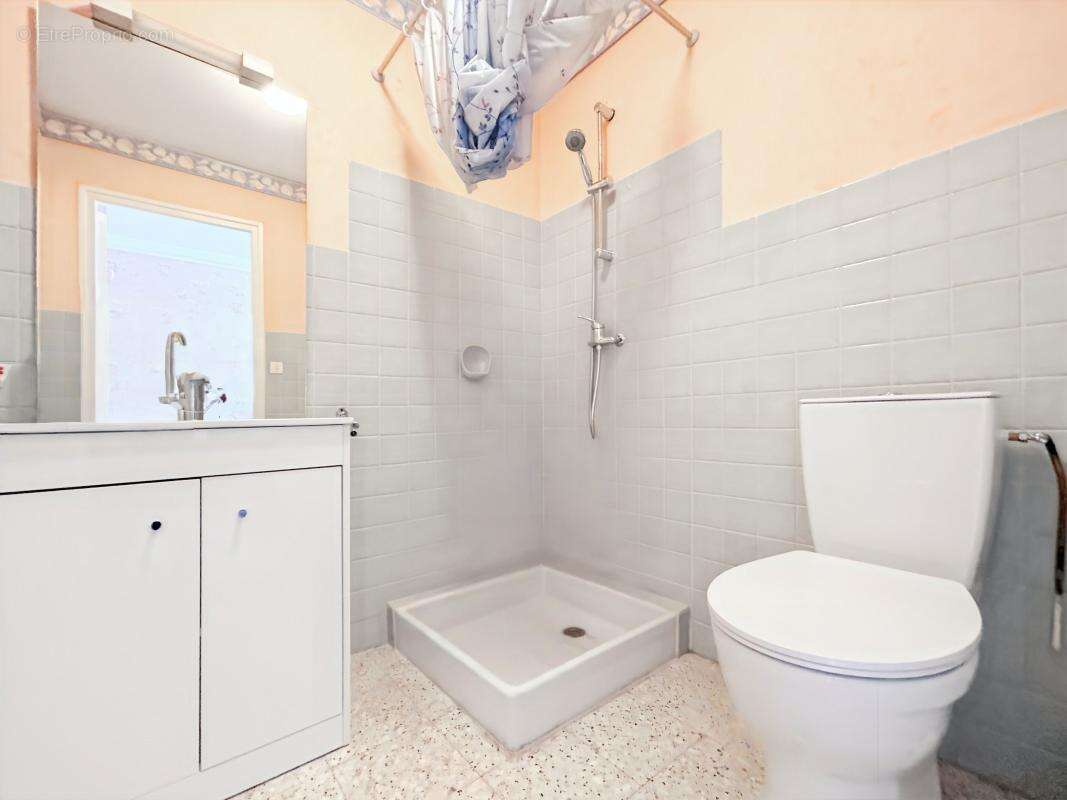 Maison à SARLIAC-SUR-L&#039;ISLE