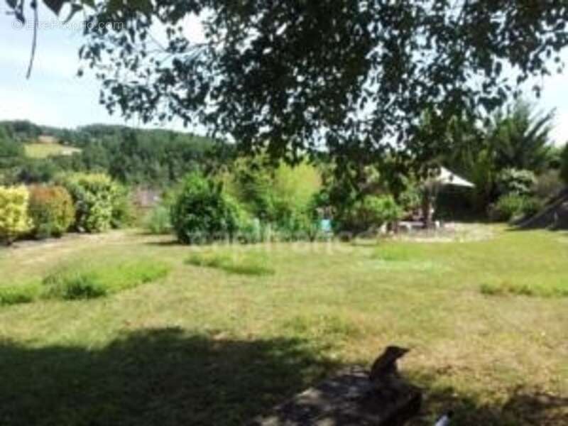 Maison à SAINT-CYPRIEN