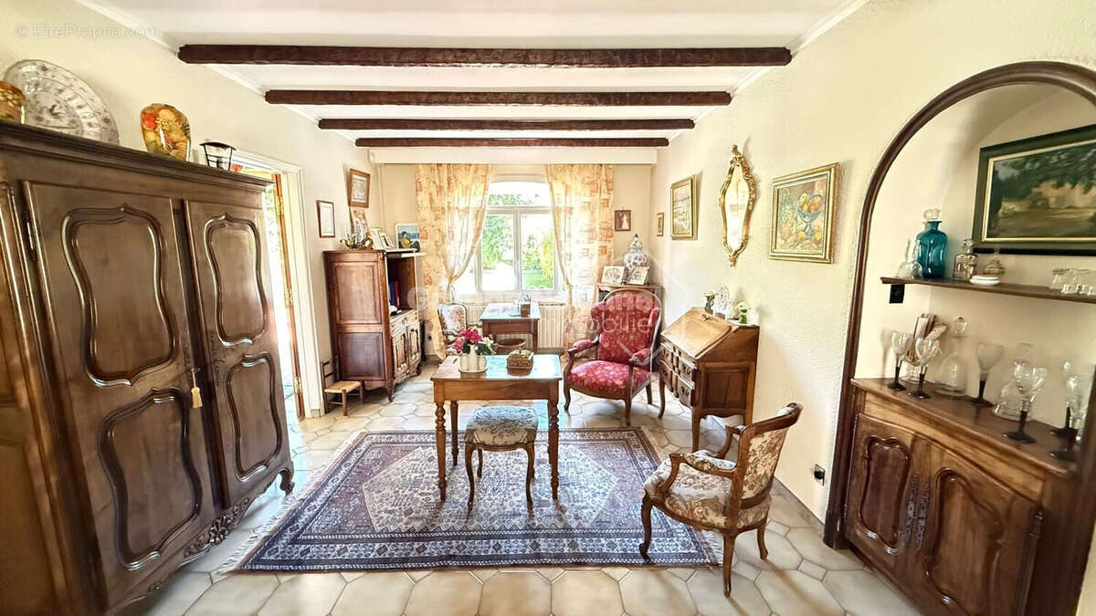 Maison à MONTEUX