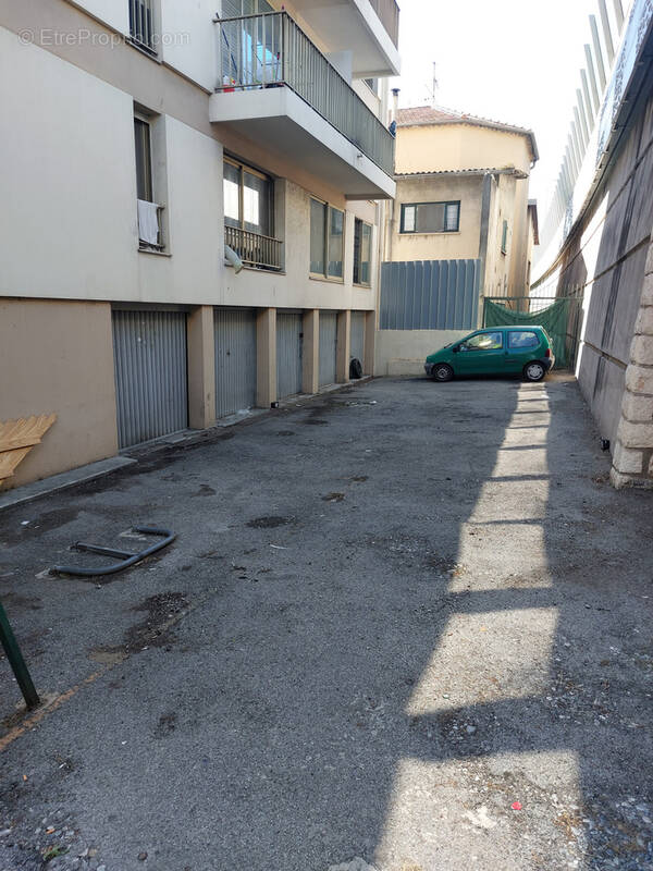 Parking à NICE