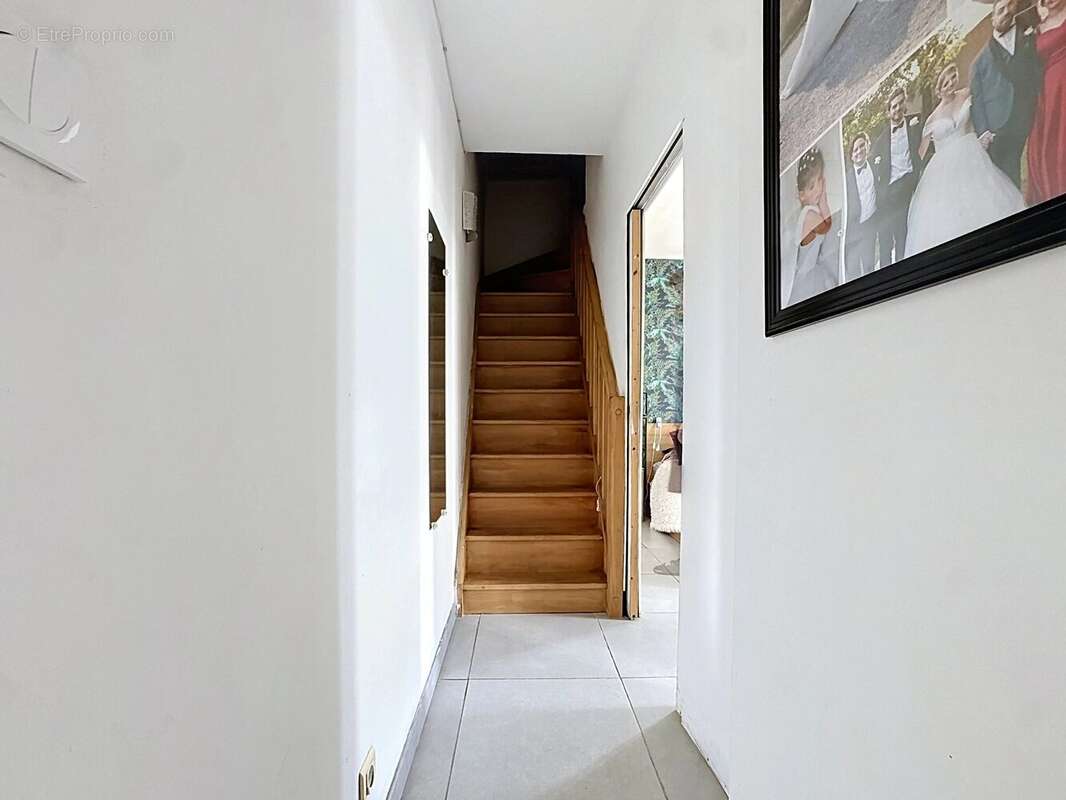 Appartement 110 m² à Marseille-15e  - photo 12