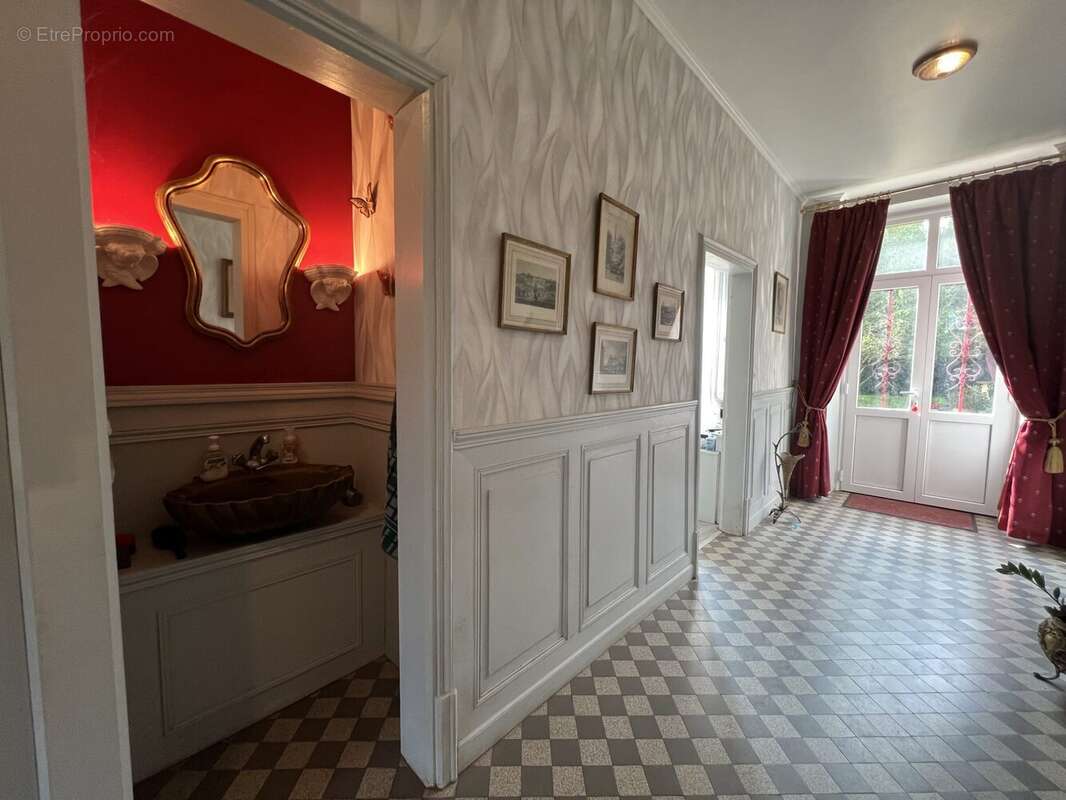 Maison à LE CHATELET