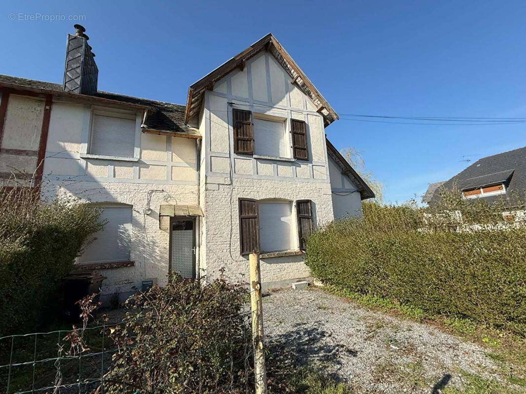 Maison à SAINS-DU-NORD