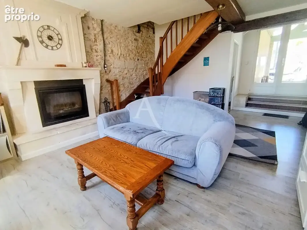 Chaniers - Maison 5 pièces - dépendance, jardin et  grand garage - photo 5