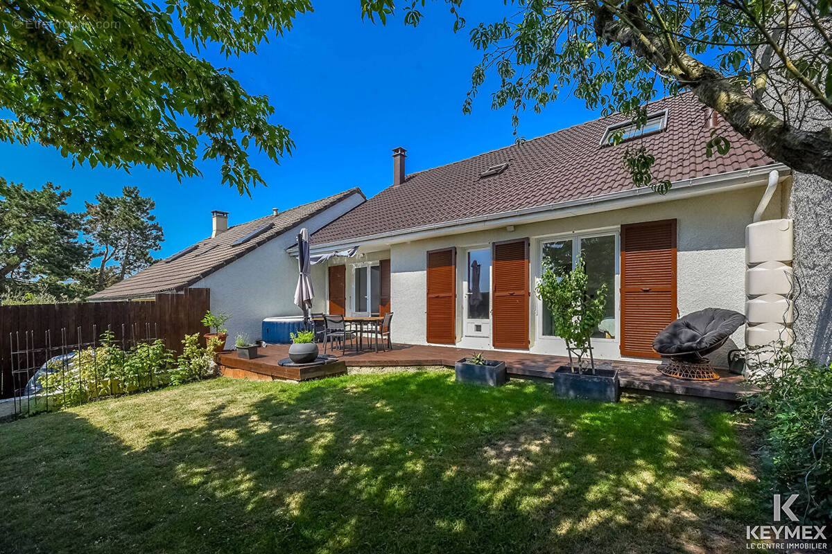 Maison à SAINT-MARTIN-DU-TERTRE