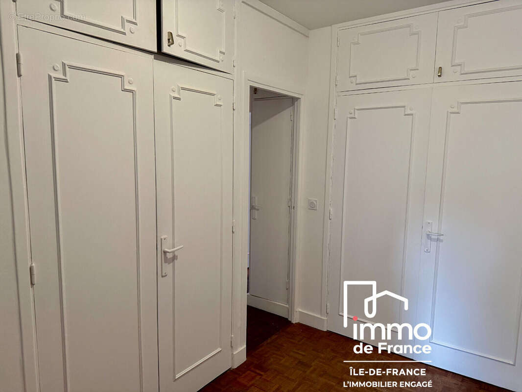 Appartement à VERSAILLES