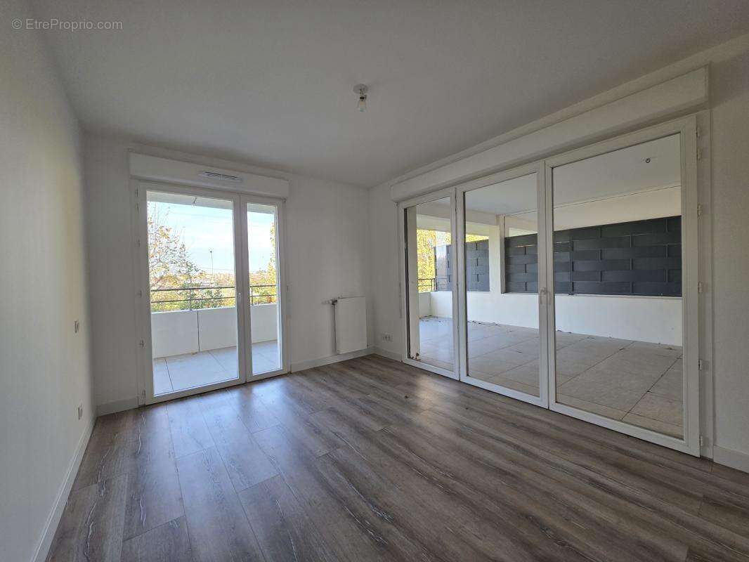 Appartement à QUINT-FONSEGRIVES