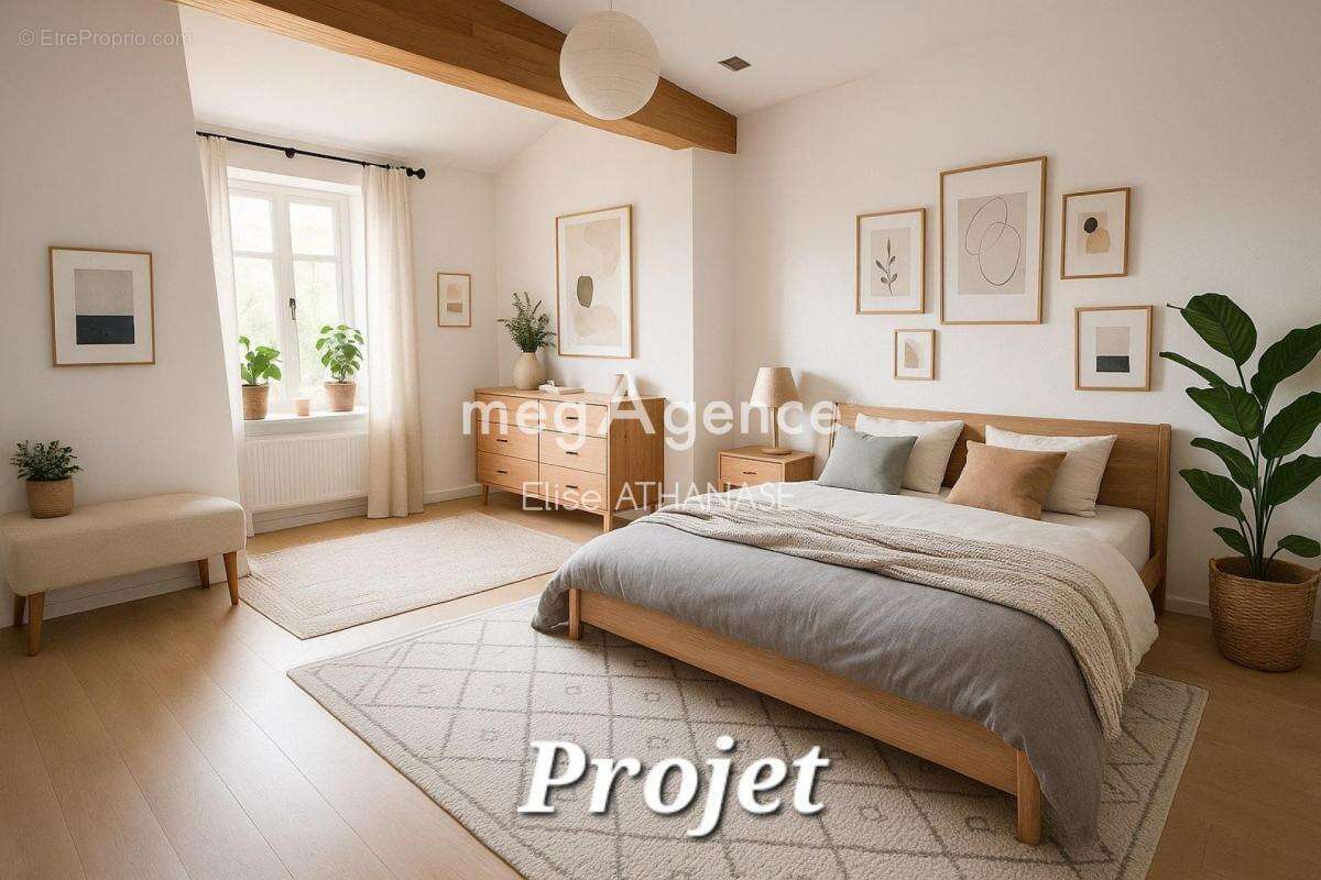 Maison à SAINT-CHRISTOPHE-DES-BOIS