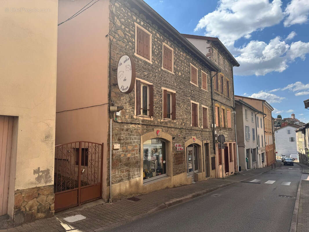 Appartement à THIZY