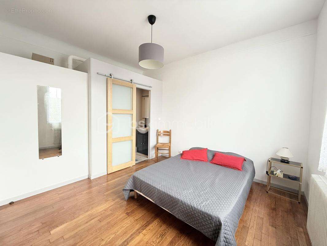 Maison non mitoyenne  106m²  6 pièces édifiée sur une parcelle de 270m² avec jardin et dépendances aux portes de paris - photo 11