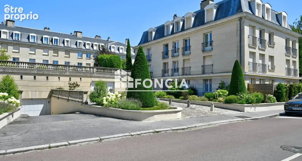 Appartement à VERSAILLES