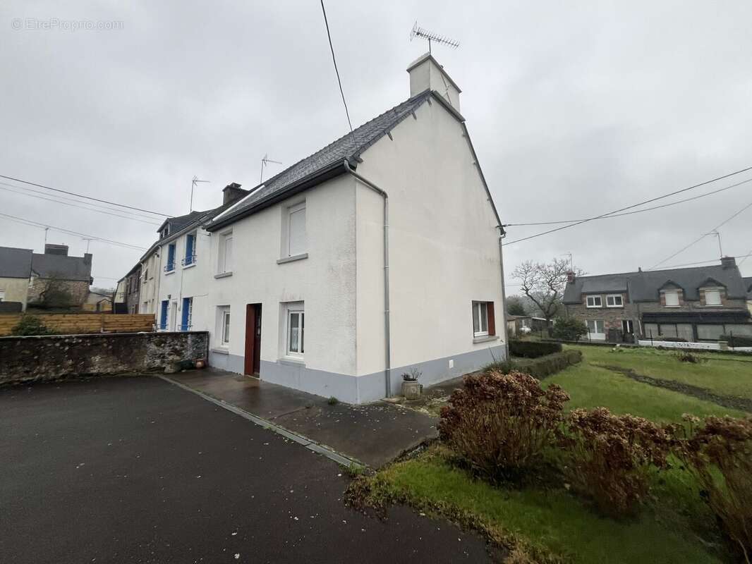 Maison à AUGAN
