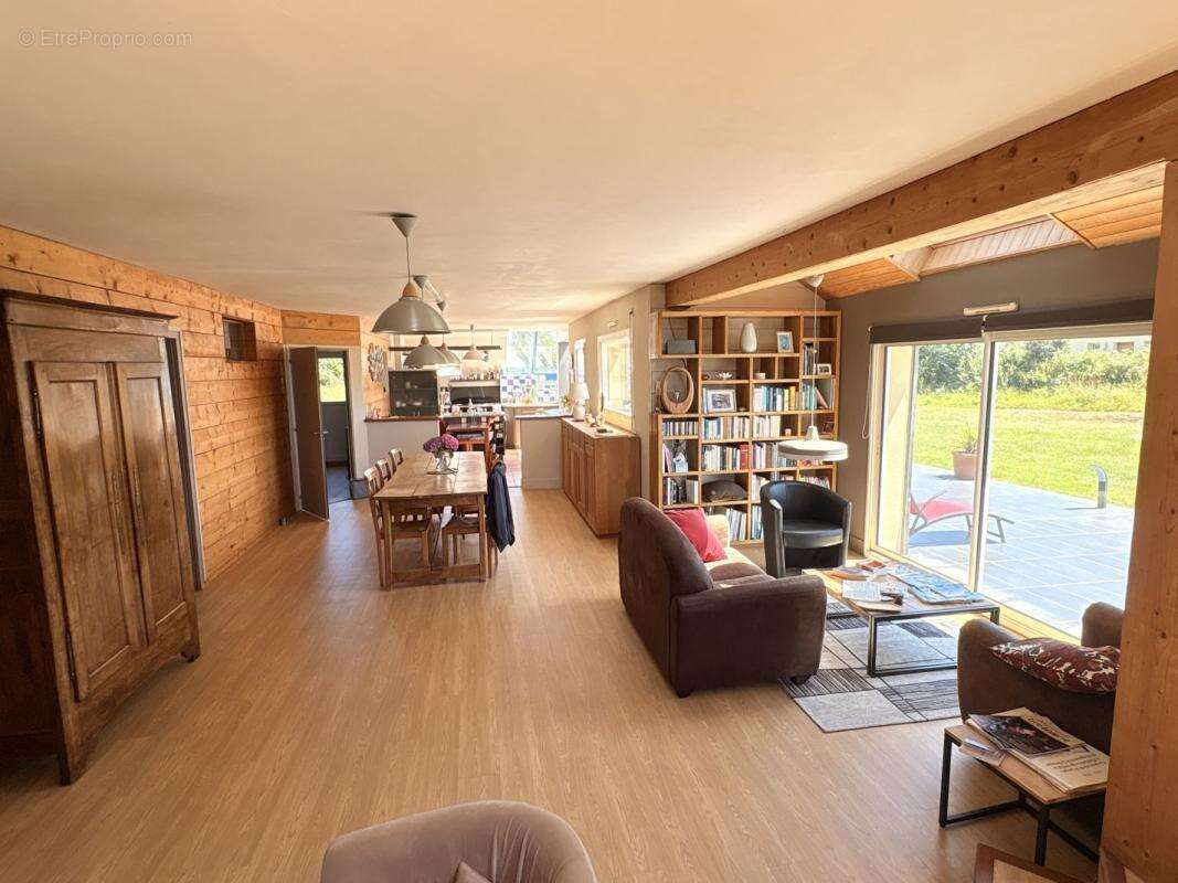 Maison 198 m² à Tregastel  - photo 3