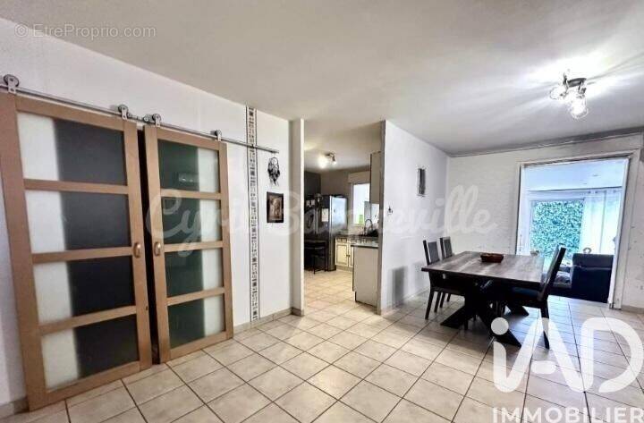 Photo 1 - Maison à VILLELONGUE-DELS-MONTS