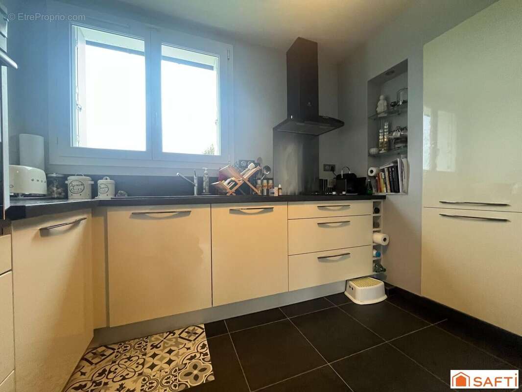 Photo 5 - Maison à CHATEAUNEUF-DU-FAOU