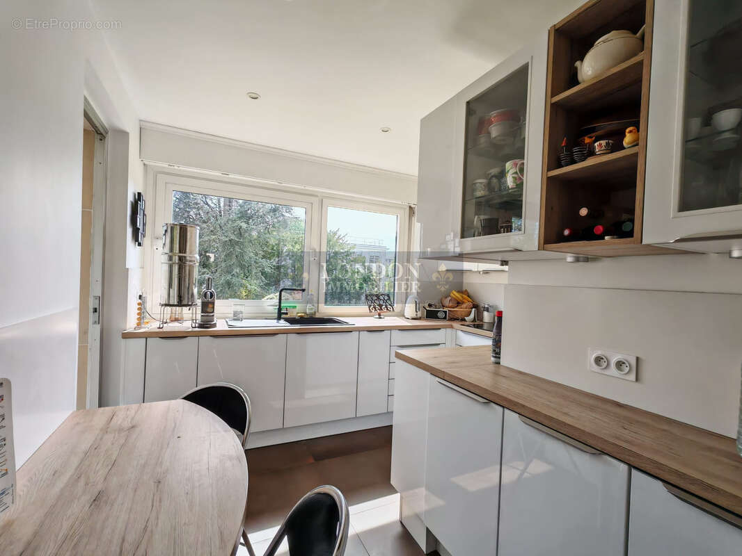 Appartement à VERSAILLES