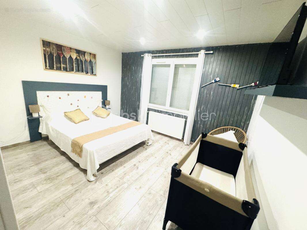 Maison à LIGNAN-SUR-ORB