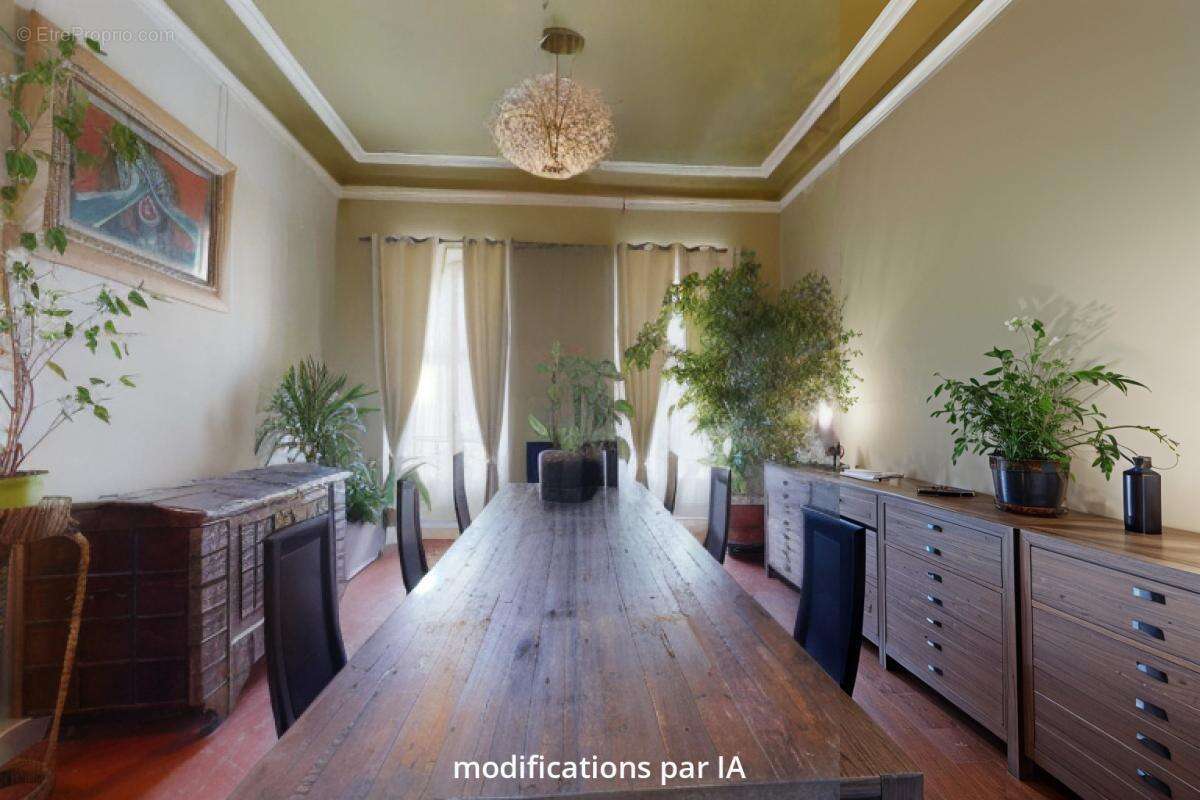 Appartement à MARSEILLE-1E