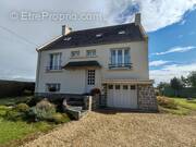 Maison à PLEYBER-CHRIST