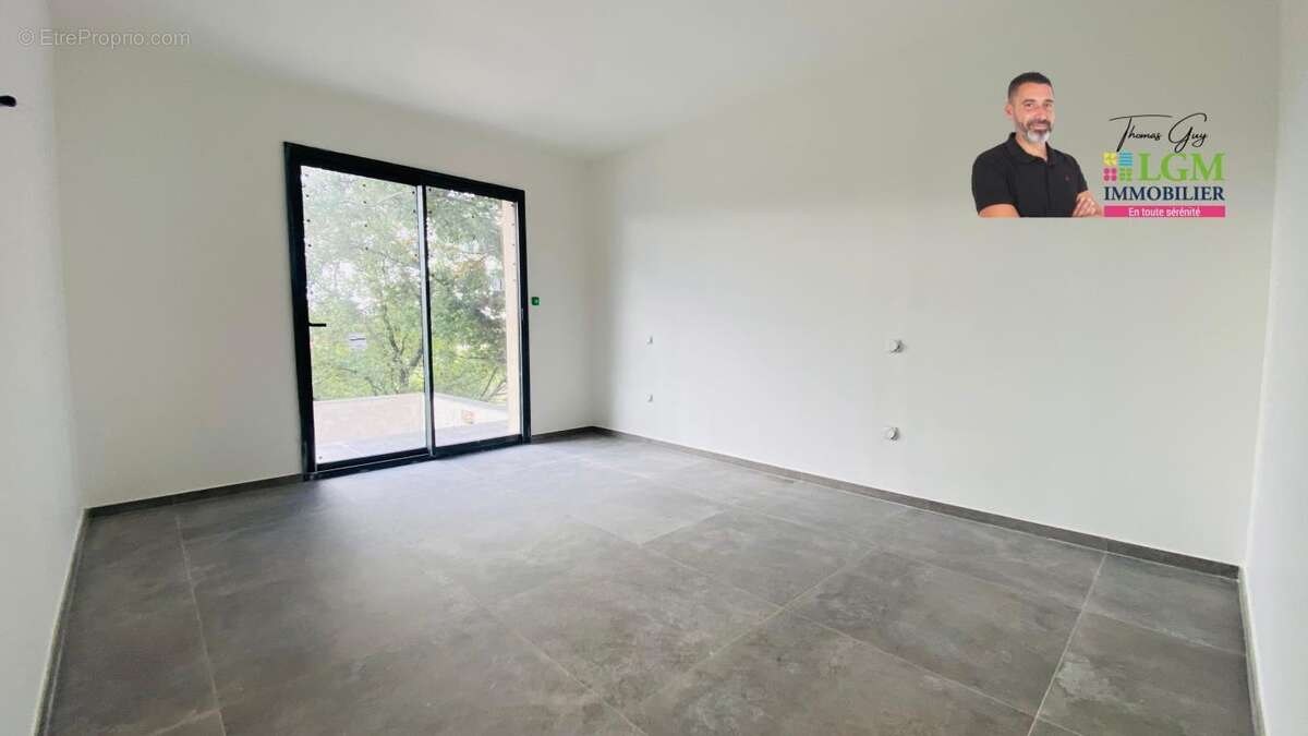 Maison à SAINT-MARTIN-DE-VALGALGUES