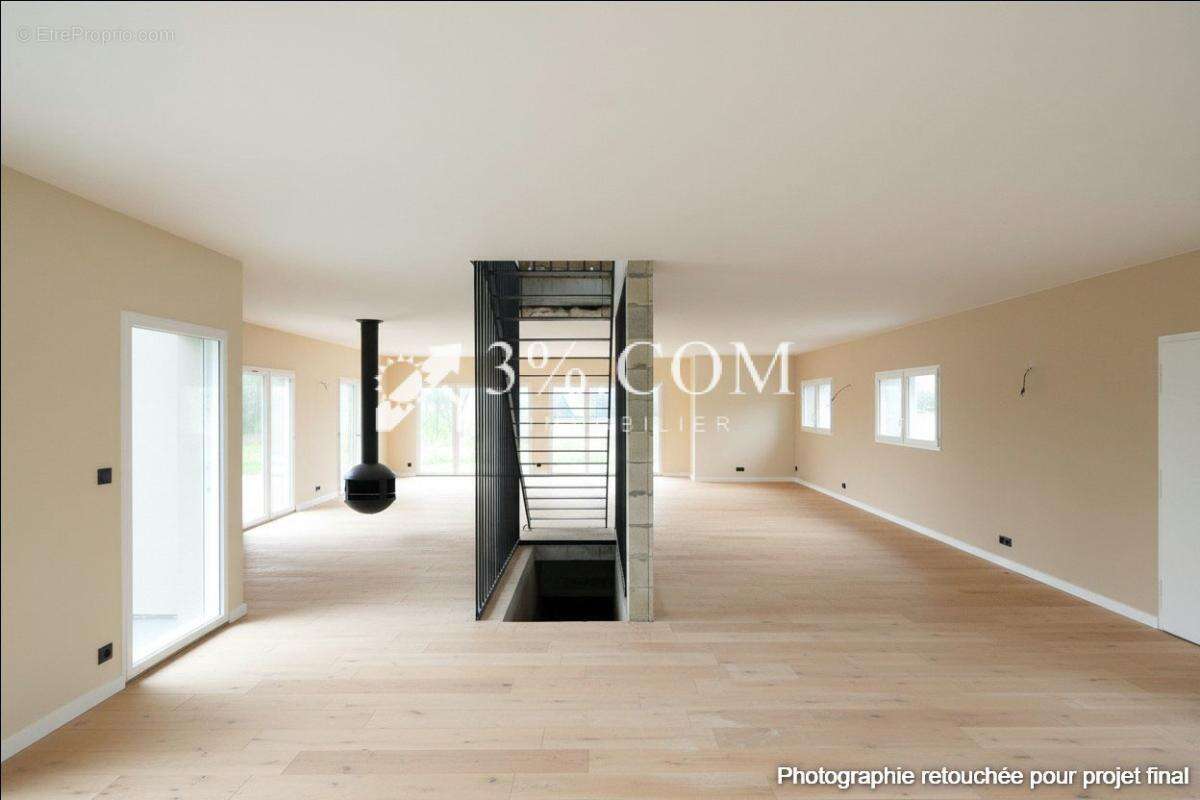 Maison à SAINT-MARTIN-EN-CAMPAGNE