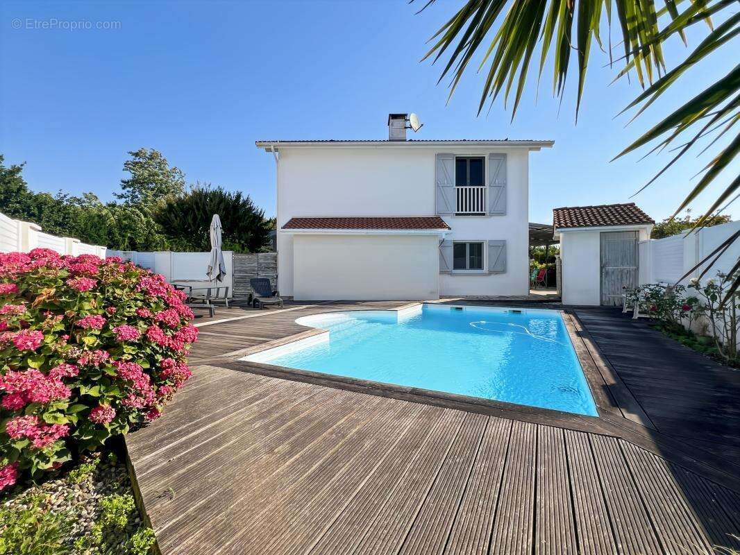 Maison à ONDRES