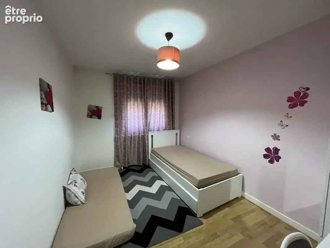 Maison 158 m² à Saint-Etienne  - photo 8