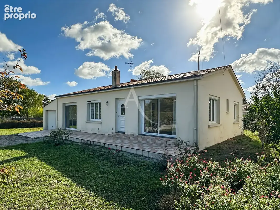 Maison 100m² habitables + 30m² de garage sur 1485m² de terrain - photo 1