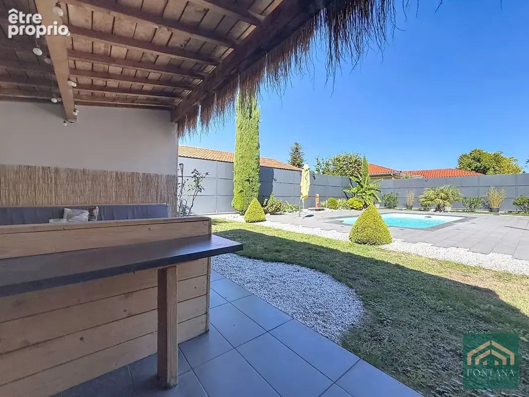 Maison 8 pièces 199 m² à vendre à Aulnat (63510) - photo 4