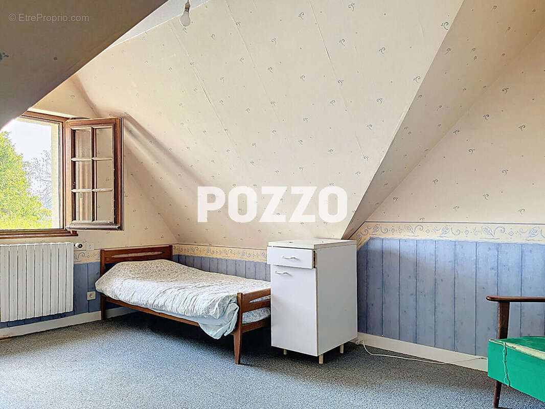 Maison Gavray Sur Sienne 6 pièces 108.5 m2 environ 4996m² de terrain - photo 8