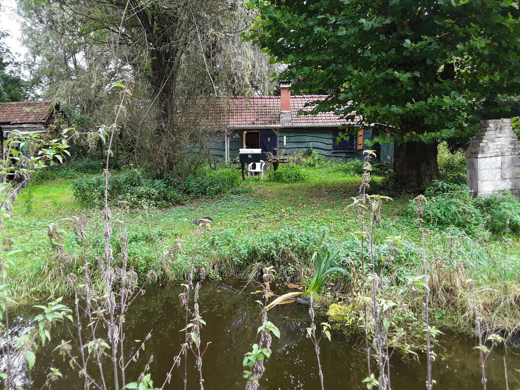 Terrain à FLIXECOURT