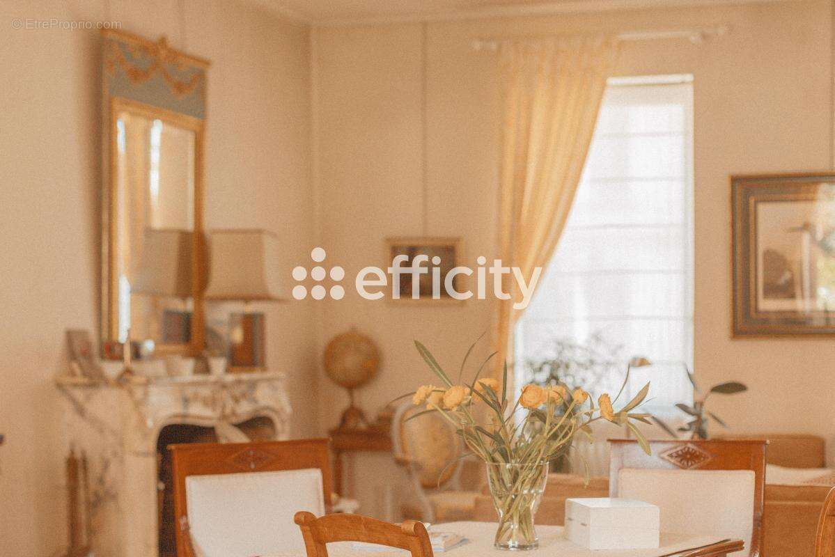 Maison à LA ROCHELLE