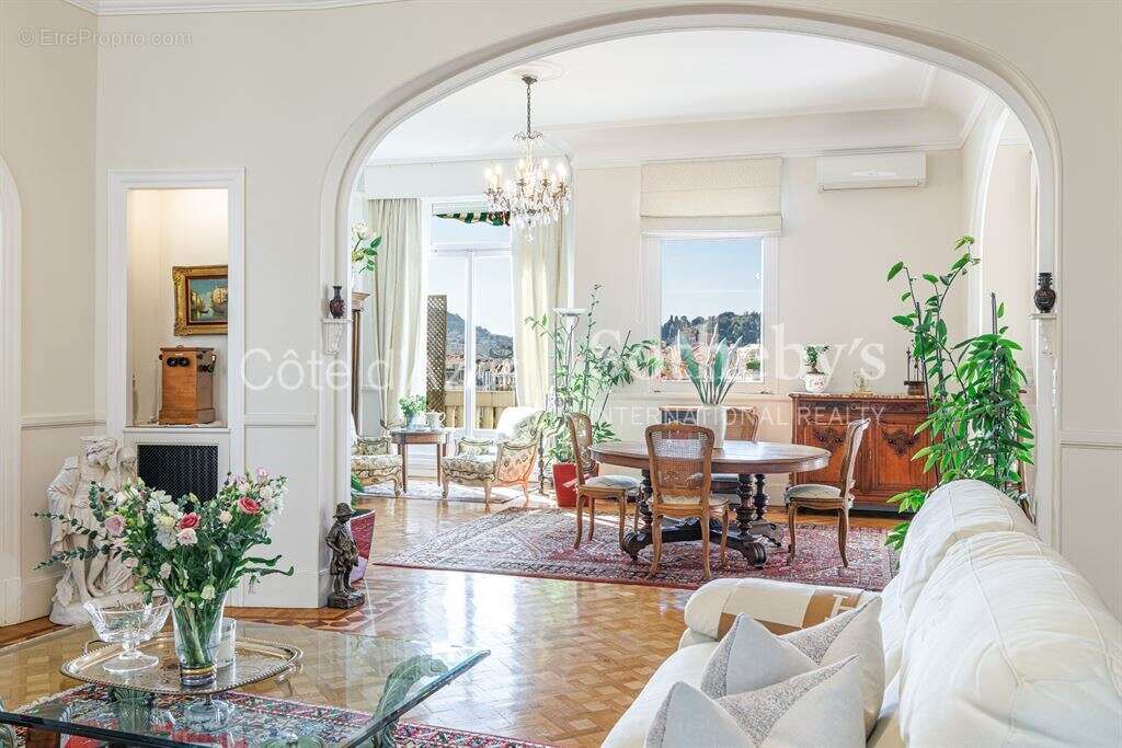 Appartement bourgeois dernier étage avec 5 chambres Nice Carabacel - photo 8