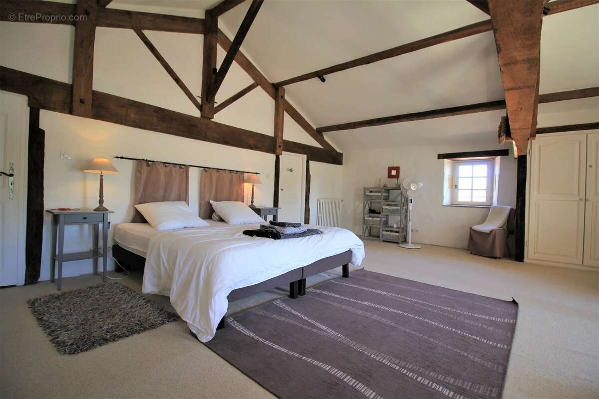 Magnifique manoir en position dominante avec piscine - photo 9