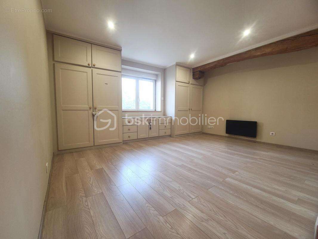 Appartement à BOISSY-SOUS-SAINT-YON