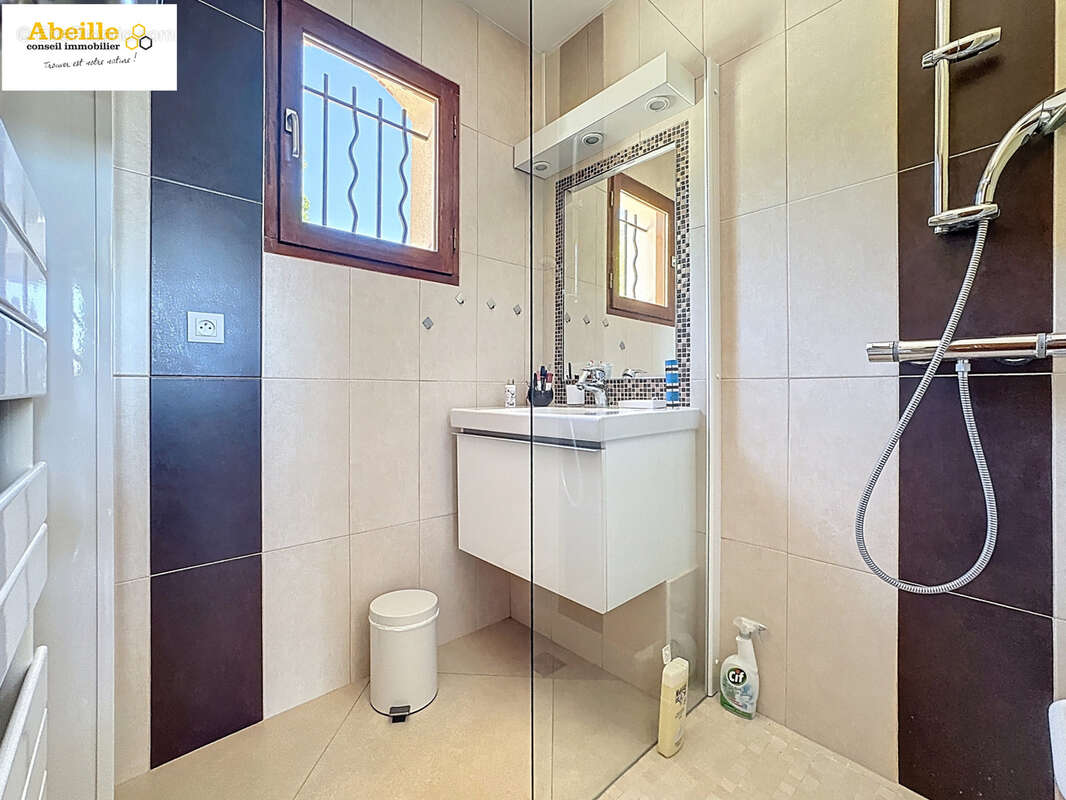 Maison à SAINT-CHERON