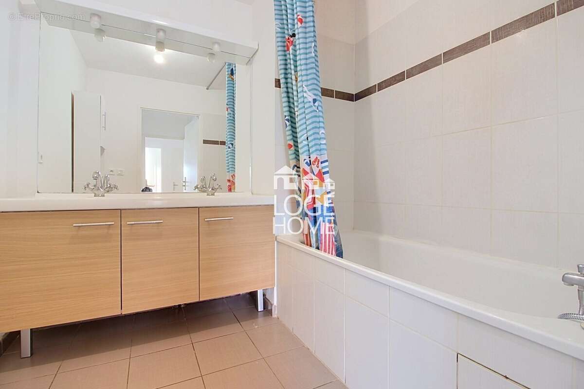 Appartement 56 m² à Wattrelos  - photo 9