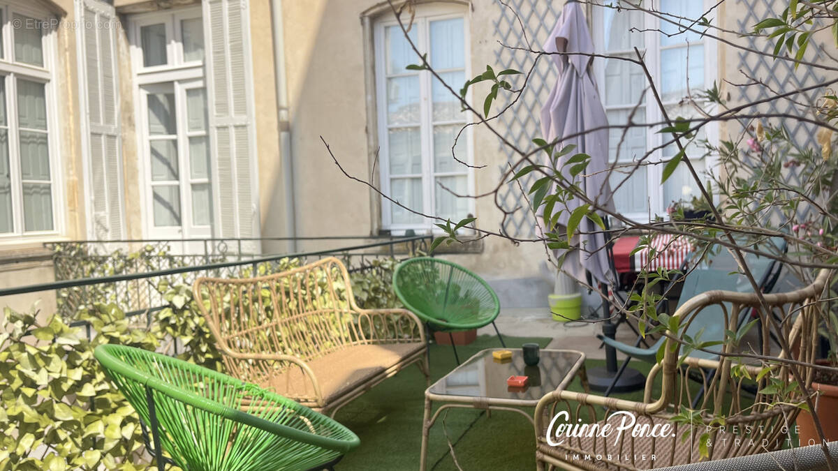 Appartement à NIMES