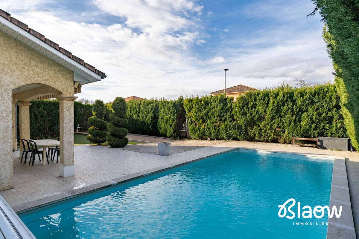 Maison à CHARVIEU-CHAVAGNEUX