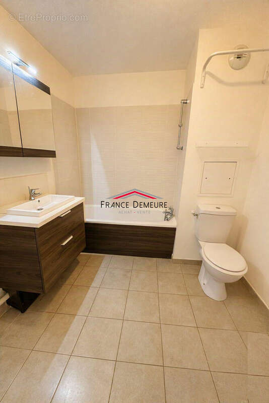 Appartement 28 m² à Franconville  - photo 4