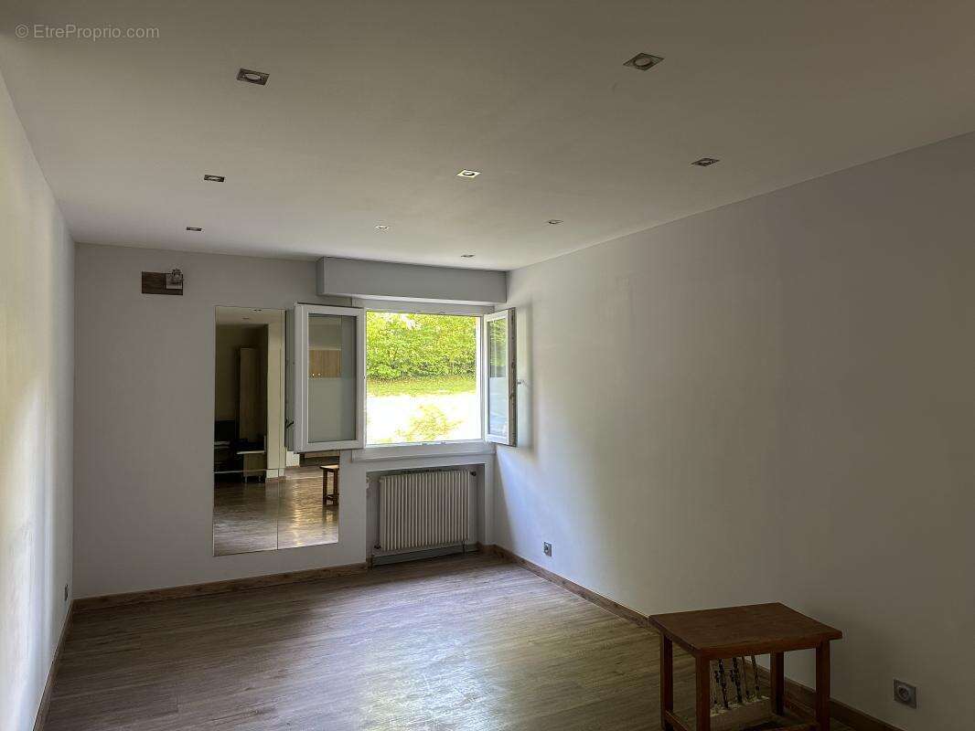 Appartement à ANNECY-LE-VIEUX