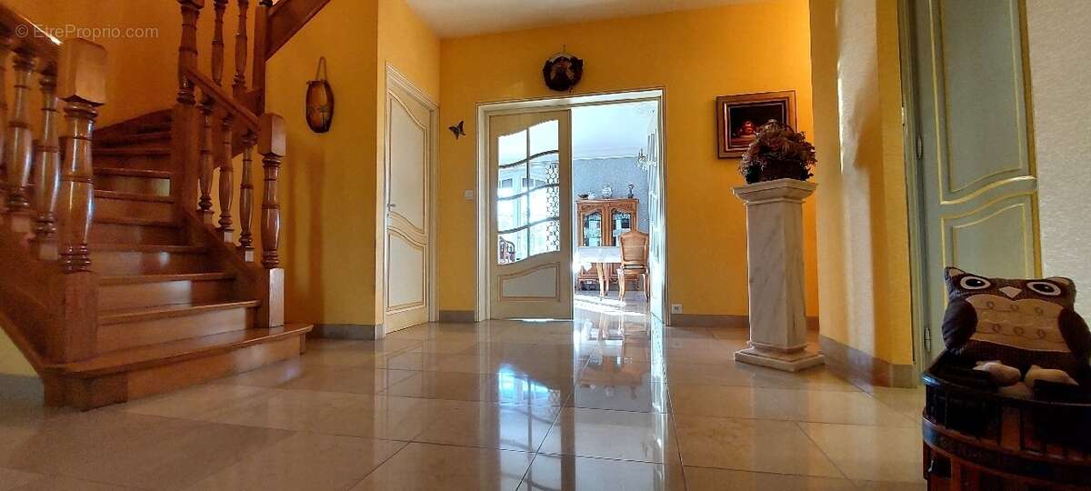 Maison à REBREUVE-RANCHICOURT