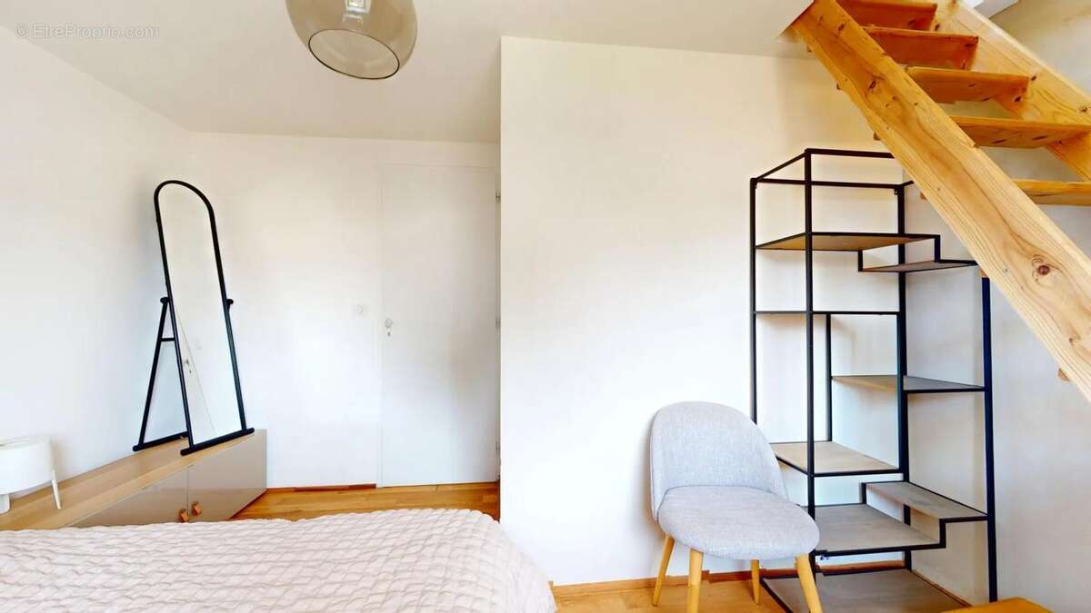 Maison à LOCOAL-MENDON