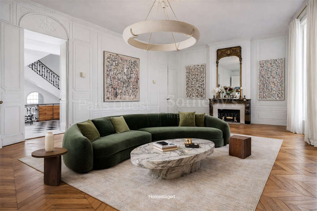 Maison à PARIS-16E