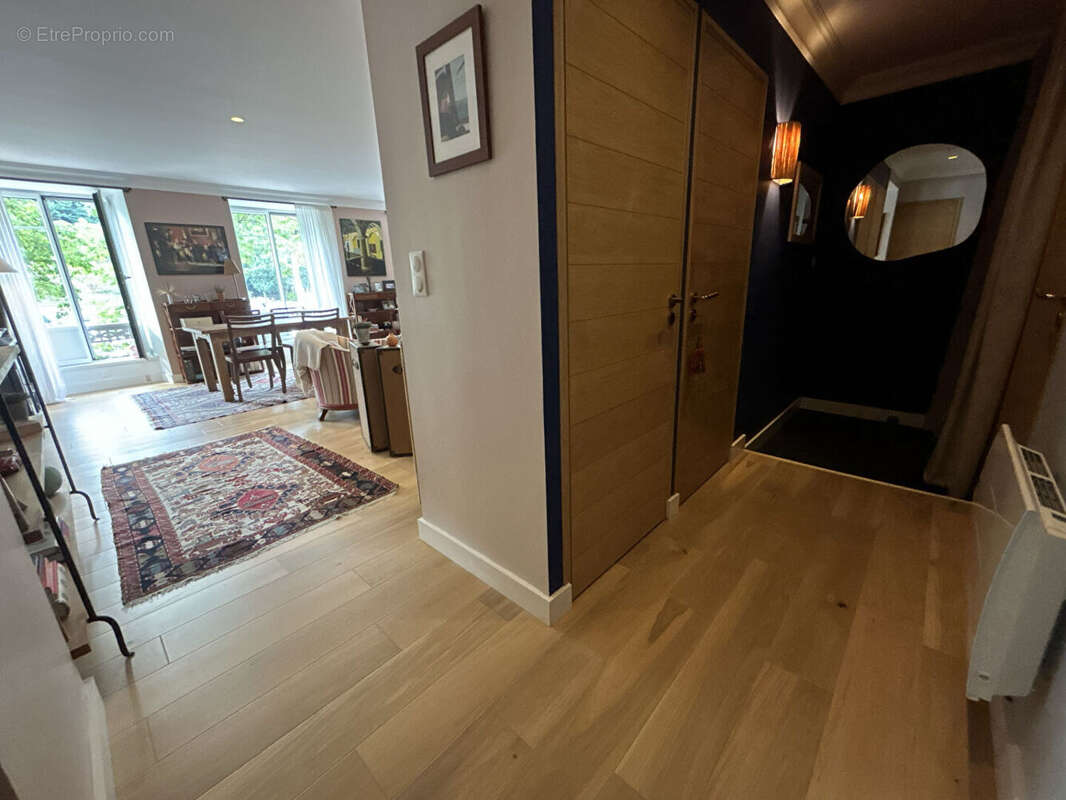 Adresse de prestige, appartement d' exception à vendre. Centre ville de Quimper - Réf. 60 - photo 8