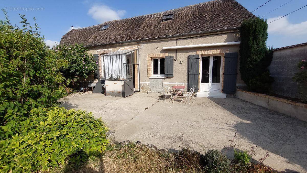Maison à MICHERY