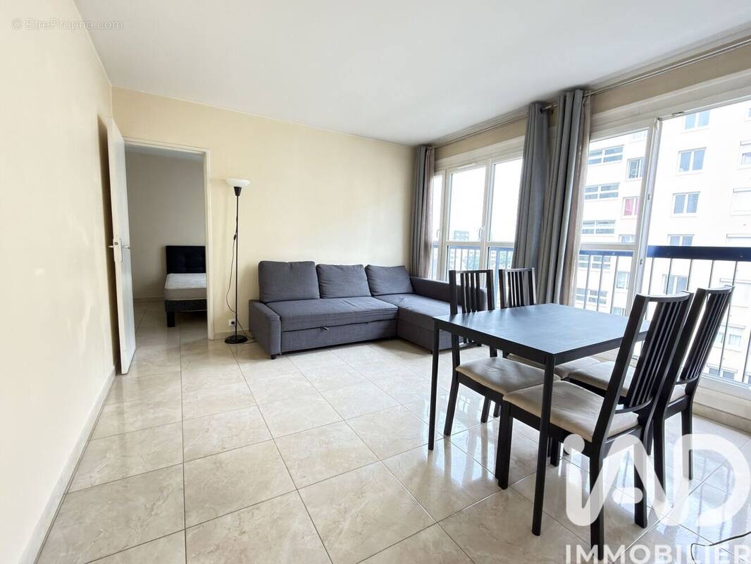 Photo 1 - Appartement à ARGENTEUIL