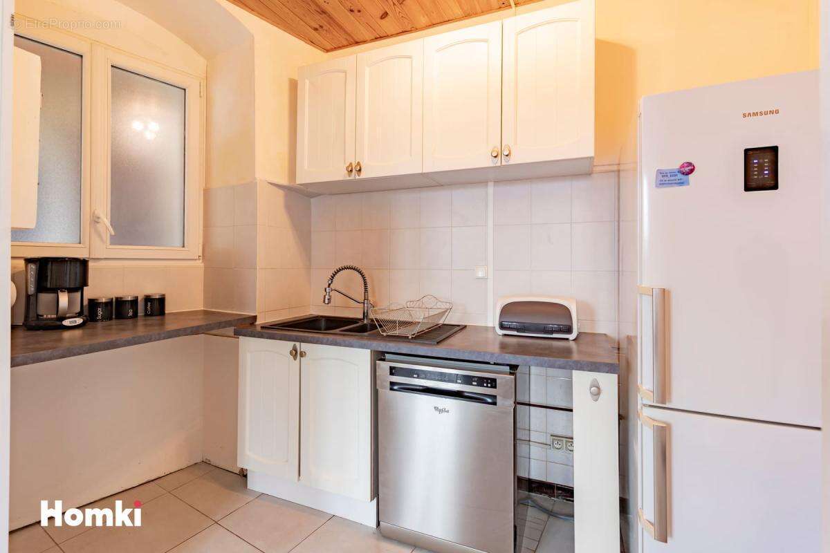 Maison de ville T8 de 227 m2 à Gardie 11250 - photo 5
