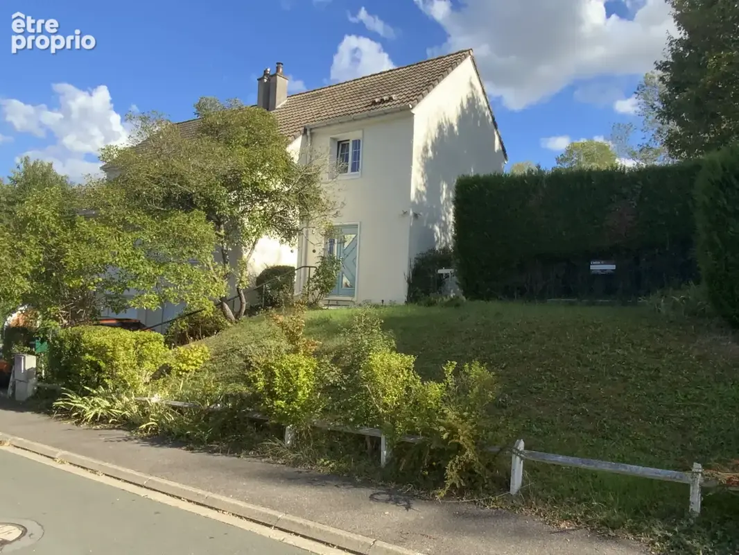 Maison 5 pieces de 95 m2 avec garage et jardin - photo 7